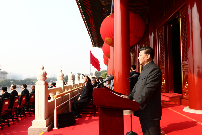 10月1日上午，慶祝中華人民共和國成立70周年大會在北京天安門廣場隆重舉行。中共中央總書記、國家主席、中央軍委主席習近平發(fā)表重要講話。